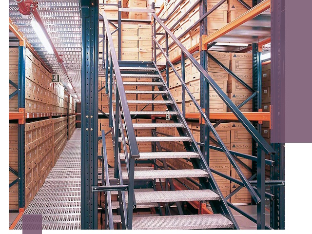 Лестницы складские прочные и безопасные под ключ в Казани