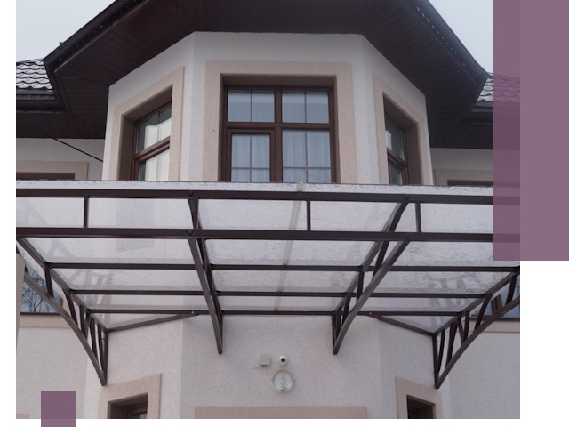 Козырьки из поликарбоната под ключ в Казани