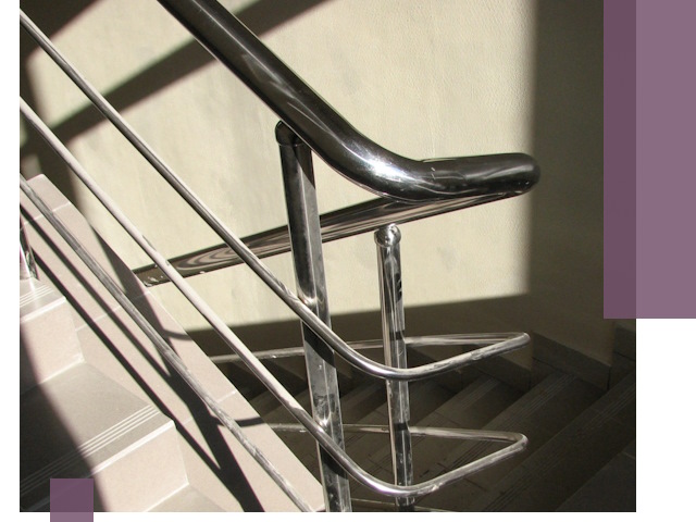 Поручни из нержавеющей стали под ключ в Казани